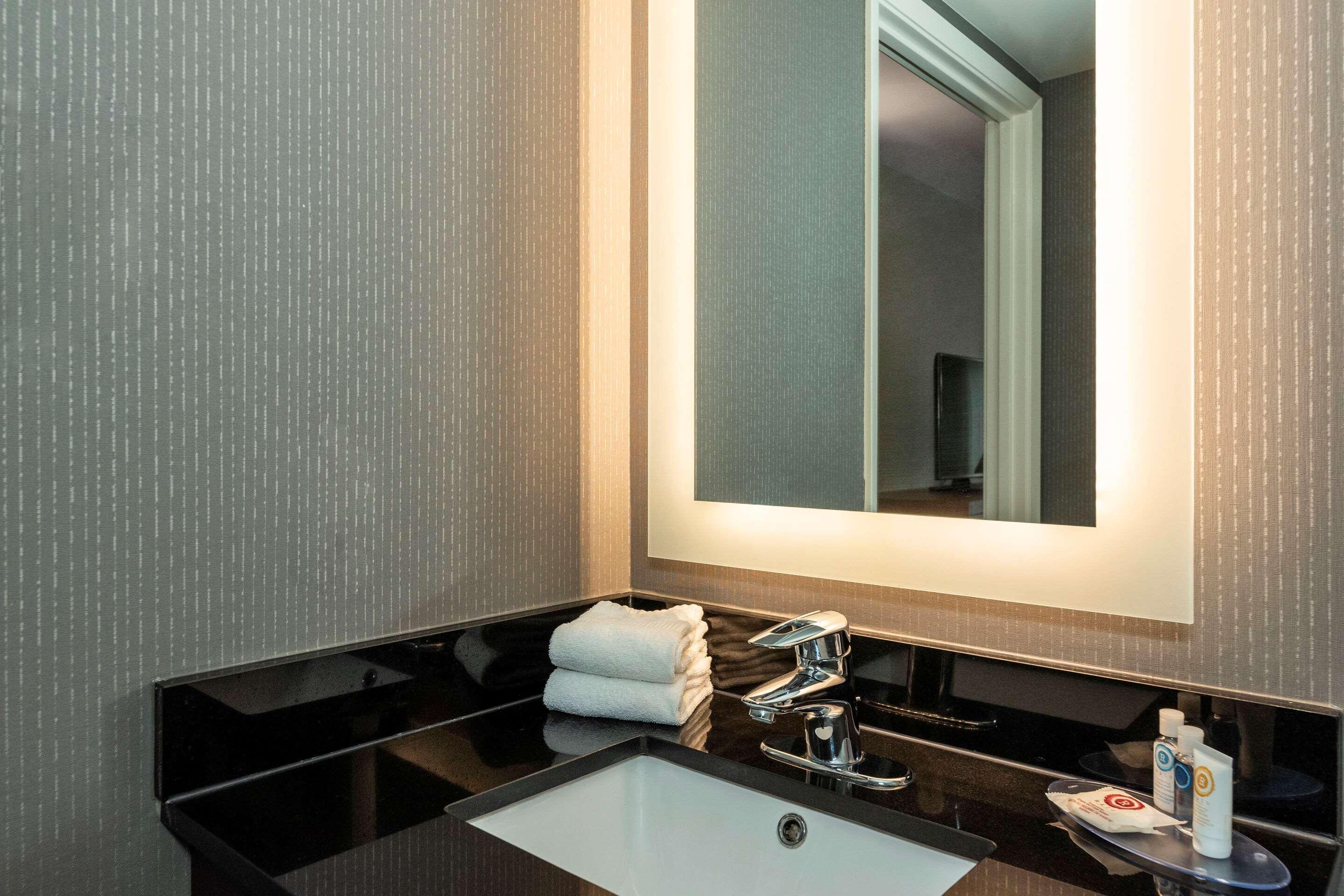 Comfort Inn Ватерлоо Екстер'єр фото